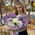 Букет из хризантем "В облаке очарования"